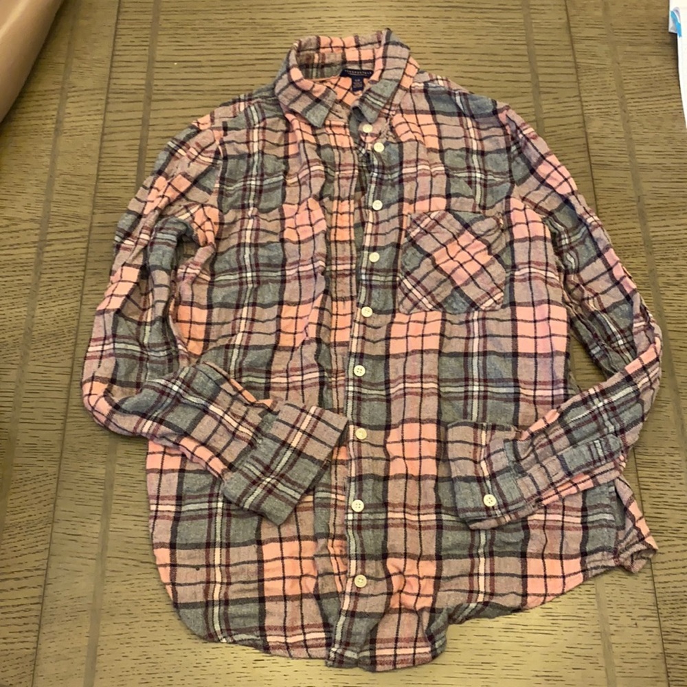 Aeropostale size small pink flannel button down
